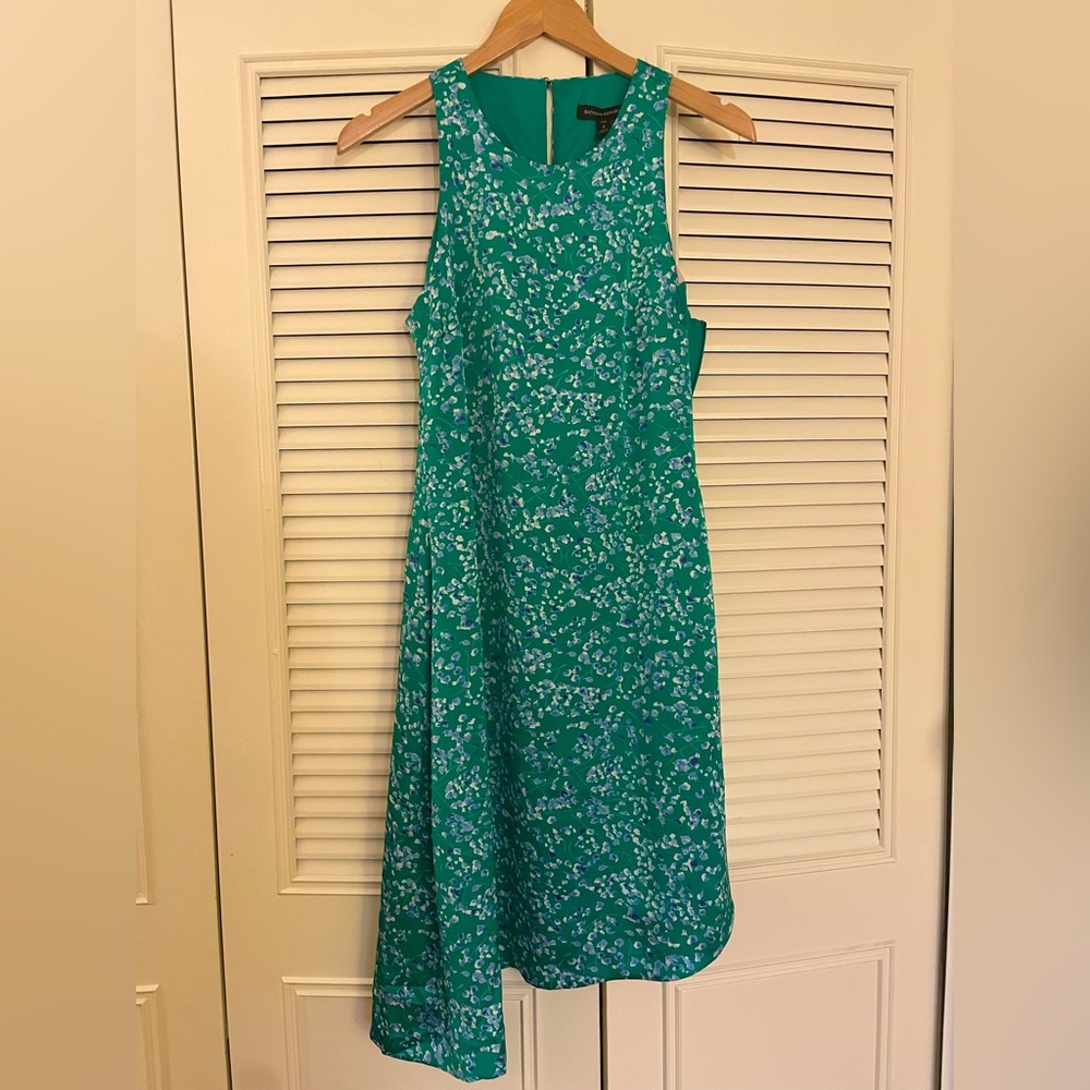 Asymmetrical sleeveless banana republic petite dress